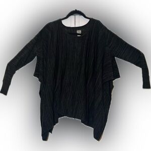 Pull over poncho type top